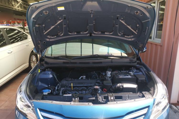 Used Hyundai Verna Ray 2014 1.6L Automatic TOP Engine Bay