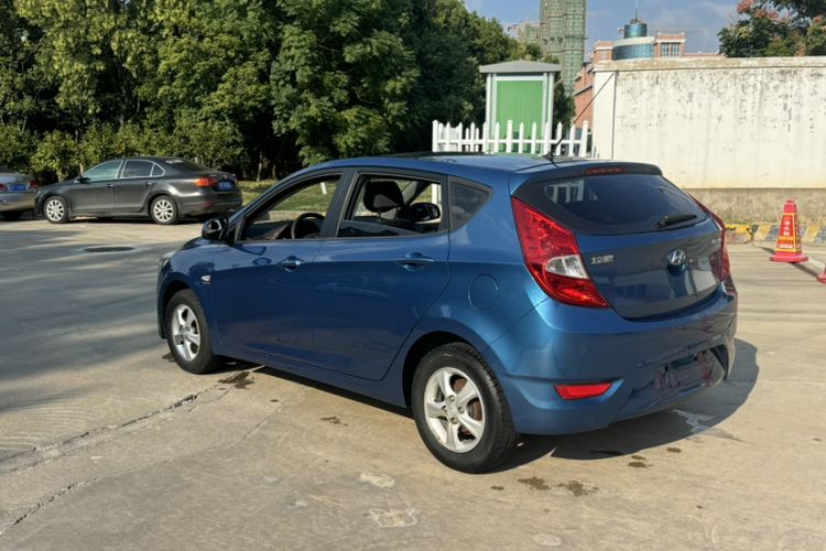 Used Hyundai Verna Ray 2014 1.4L Automatic GLX Exterior 4