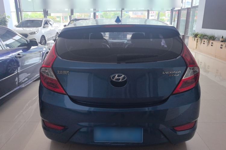 Used Hyundai Verna Ray 2014 1.6L Automatic TOP Exterior 4
