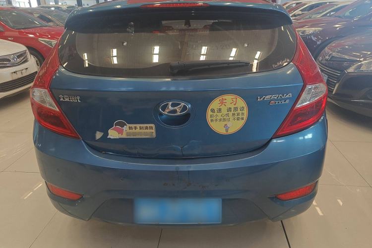 Used Hyundai Verna Ray 2014 1.6L Automatic TOP Exterior 4