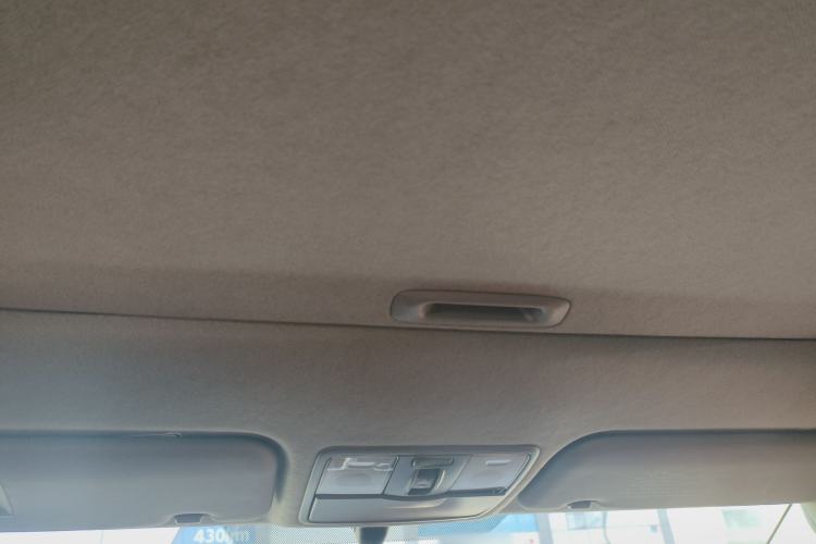 Used Hyundai Verna Ray 2014 1.4L Automatic GLX Headliner