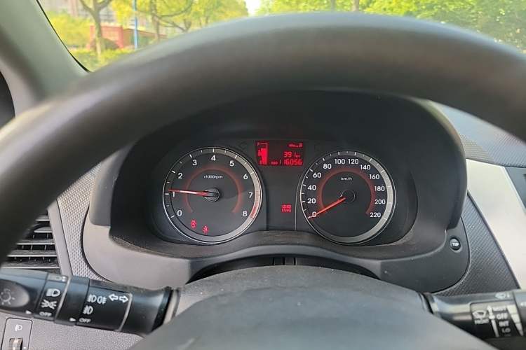 Used Hyundai Verna Ray 2014 1.4L Manual GLX Instrument Cluster