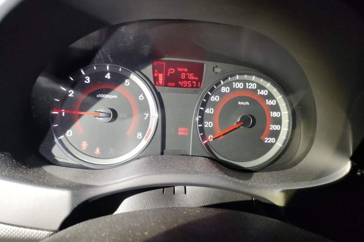Used Hyundai Verna Ray 2014 1.4L Automatic GLX Instrument Cluster