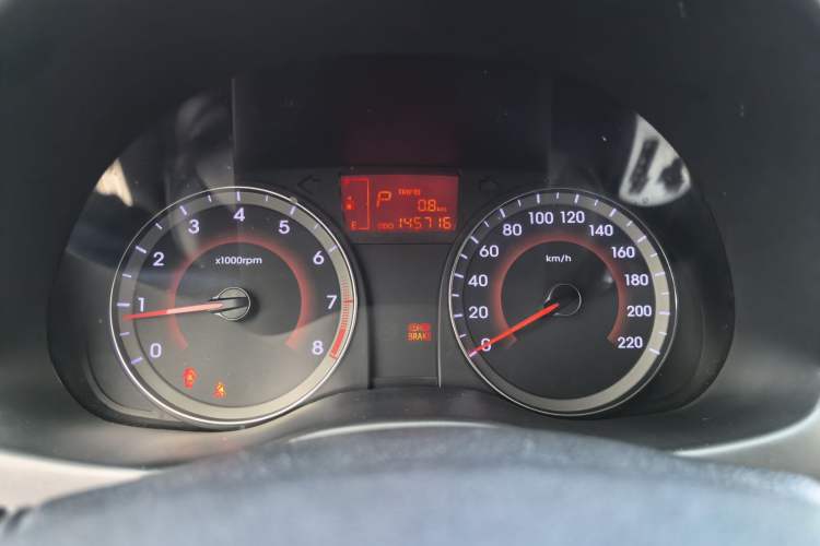 Used Hyundai Verna Ray 2014 1.4L Automatic TOP Instrument Cluster