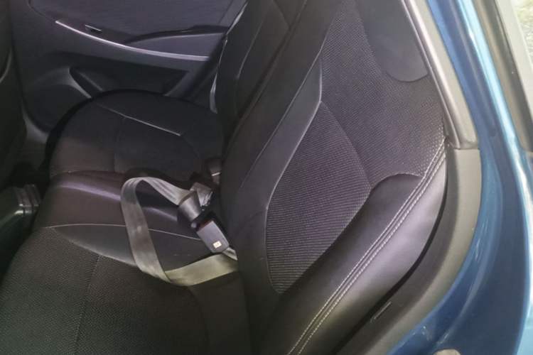 Used Hyundai Verna Ray 2014 1.4L Manual GLX Left Rear Seat
