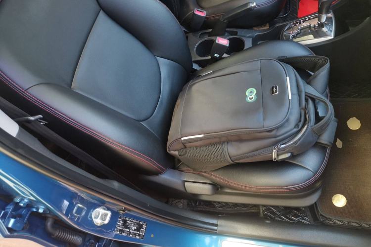 Used Hyundai Verna Ray 2014 1.6L Automatic TOP Right Front Seat