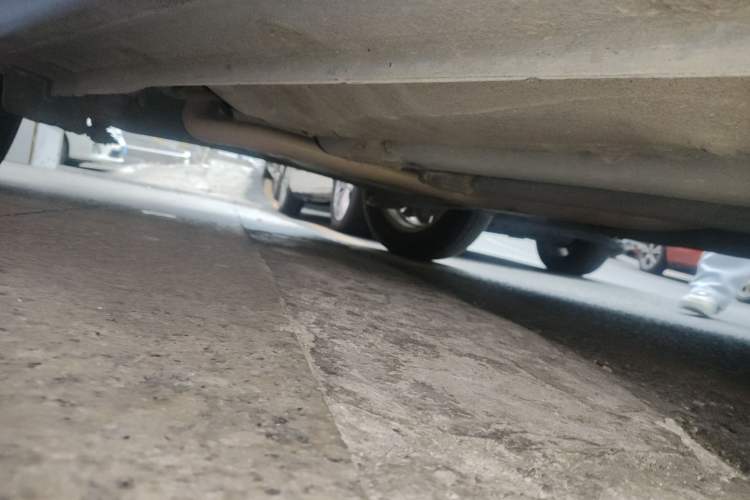 Used Hyundai Verna Ray 2014 1.4L Manual GLX Right Side Sill