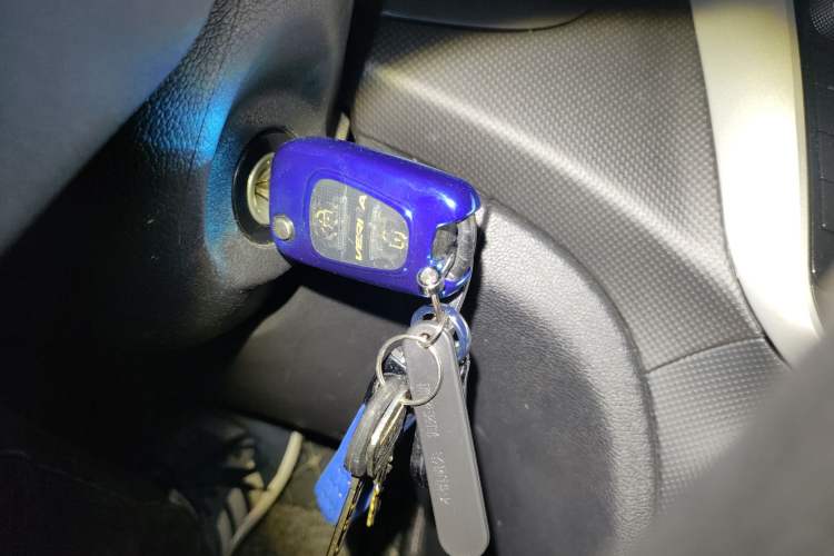 Used Hyundai Verna Ray 2014 1.4L Automatic GLX Vehicle Key