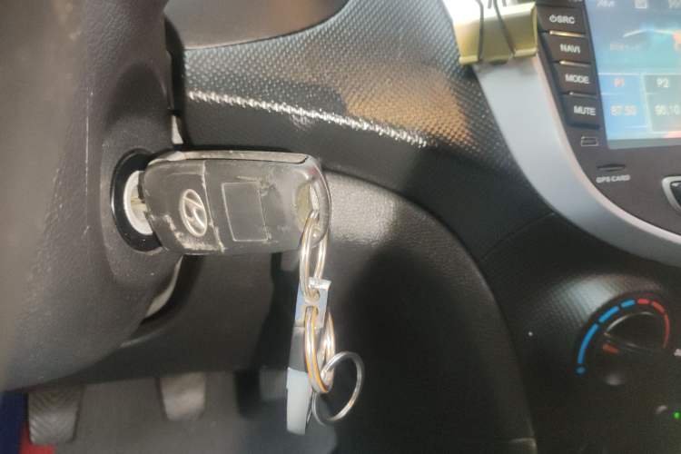 Used Hyundai Verna Ray 2014 1.4L Manual GLX Vehicle Key