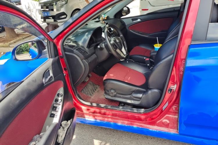 Used Hyundai Verna Ray 2014 1.6L Automatic TOP Driver Seat
