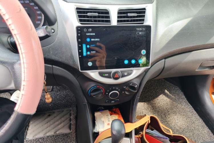 Used Hyundai Verna Ray 2014 1.4L Automatic GLX Audio And AC Panel