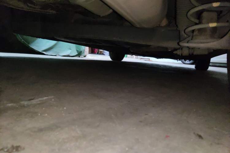 Used Hyundai Verna Ray 2014 1.4L Automatic GLX Chassis Rear Right