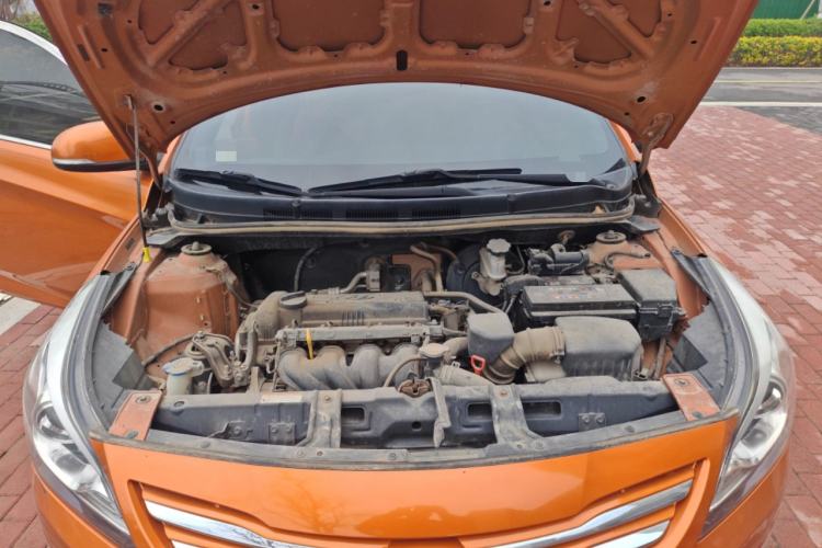 Used Hyundai Verna Ray 2014 1.6L Automatic TOP Engine Bay