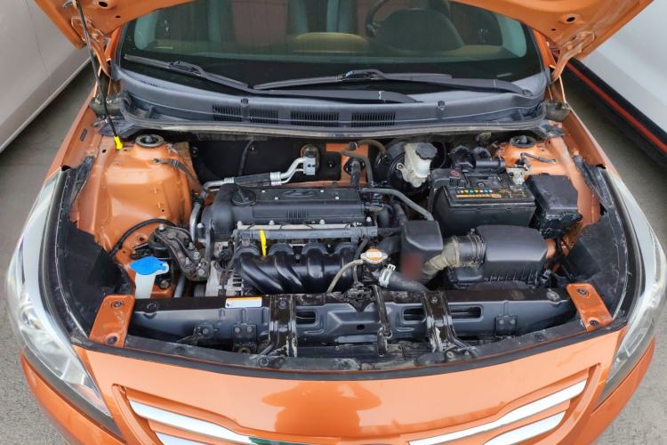 Used Hyundai Verna Ray 2014 1.6L Automatic TOP Engine Bay