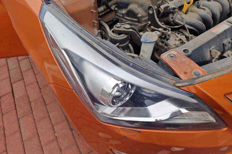 Used Hyundai Verna Ray 2014 1.6L Automatic TOP Exterior 6