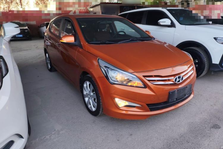Used Hyundai Verna Ray 2014 1.6L Automatic TOP Front Right 45 Deg