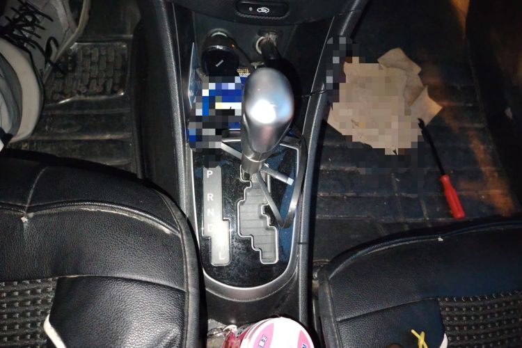 Used Hyundai Verna Ray 2014 1.6L Automatic TOP Gear Lever