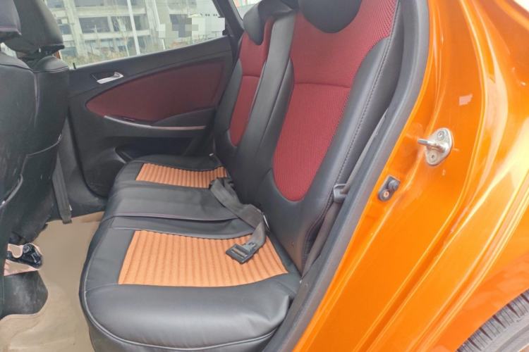 Used Hyundai Verna Ray 2014 1.6L Automatic TOP Interior 4