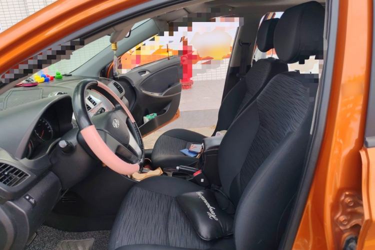 Used Hyundai Verna Ray 2014 1.4L Automatic GLX Left Front Seat