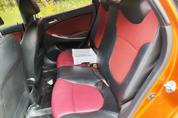Used Hyundai Verna Ray 2014 1.4L Automatic GLX Left Rear Seat