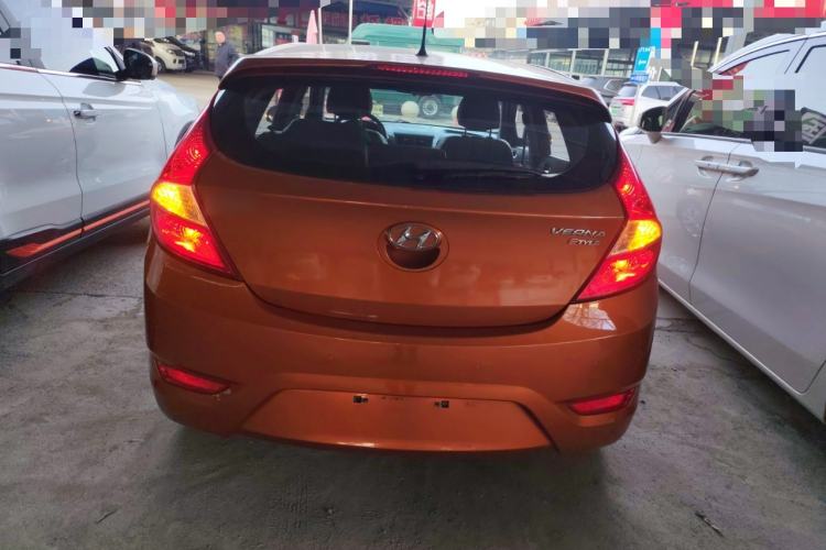 Used Hyundai Verna Ray 2014 1.6L Automatic TOP Rear