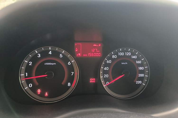 Used Hyundai Verna Ray 2014 1.4L Manual GLX Odometer Close Up
