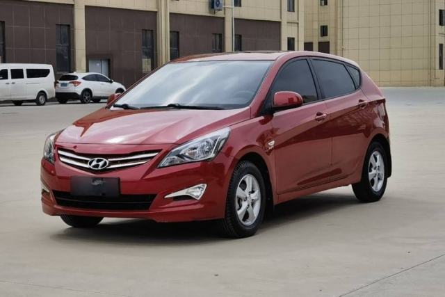 Used Hyundai Verna Ray 2014 1.4L Automatic GLX