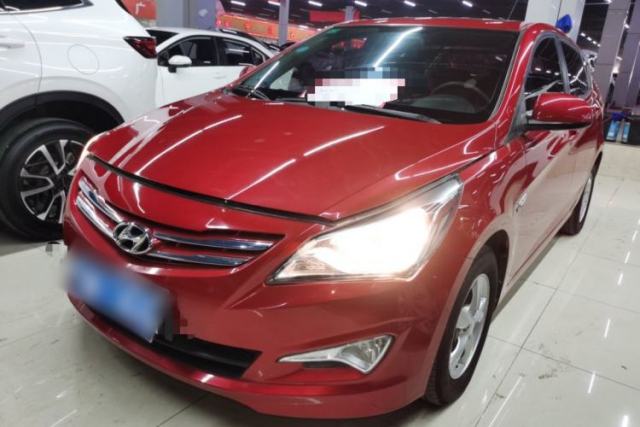 Used Hyundai Verna Ray 2014 1.4L Automatic TOP
