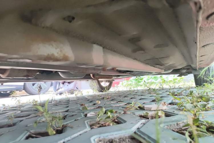 Used Hyundai Verna Ray 2014 1.6L Automatic TOP Chassis Front Left