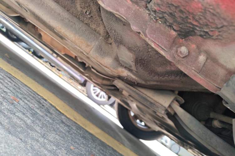 Used Hyundai Verna Ray 2014 1.4L Automatic GLX Chassis Front Right