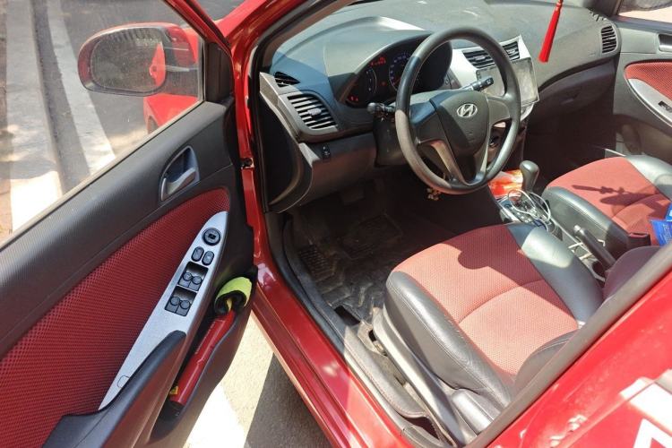 Used Hyundai Verna Ray 2014 1.4L Automatic GLX Driver Seat