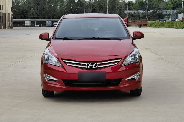 Used Hyundai Verna Ray 2014 1.4L Automatic GLX Exterior 1