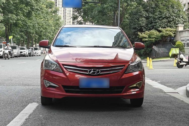 Used Hyundai Verna Ray 2014 1.4L Manual GLX Exterior 1