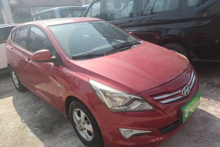 Used Hyundai Verna Ray 2014 1.4L Automatic GLX Exterior 2