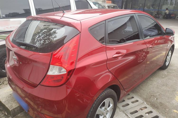 Used Hyundai Verna Ray 2014 1.4L Automatic GLX Exterior 3