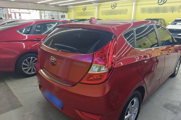 Used Hyundai Verna Ray 2014 1.4L Manual GLX Exterior 5