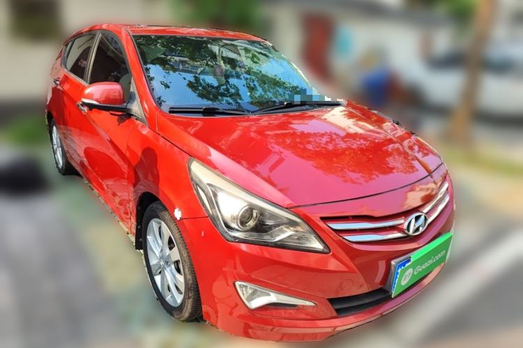 Used Hyundai Verna Ray 2014 1.6L Automatic TOP Front Right 45 Deg