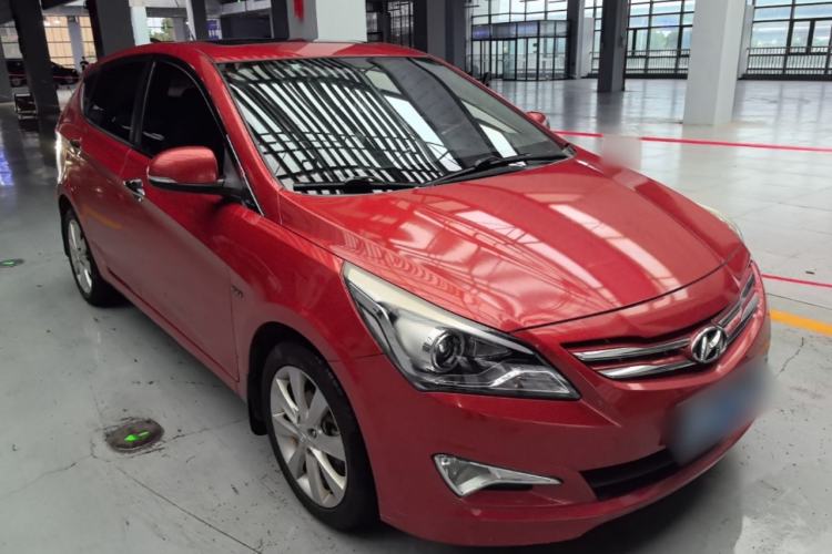Used Hyundai Verna Ray 2014 1.6L Automatic TOP Front Right 45 Deg
