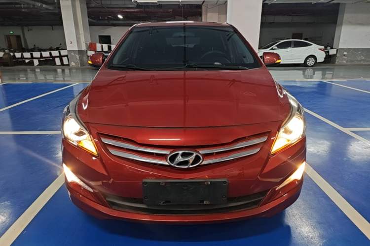 Used Hyundai Verna Ray 2014 1.6L Automatic TOP Front