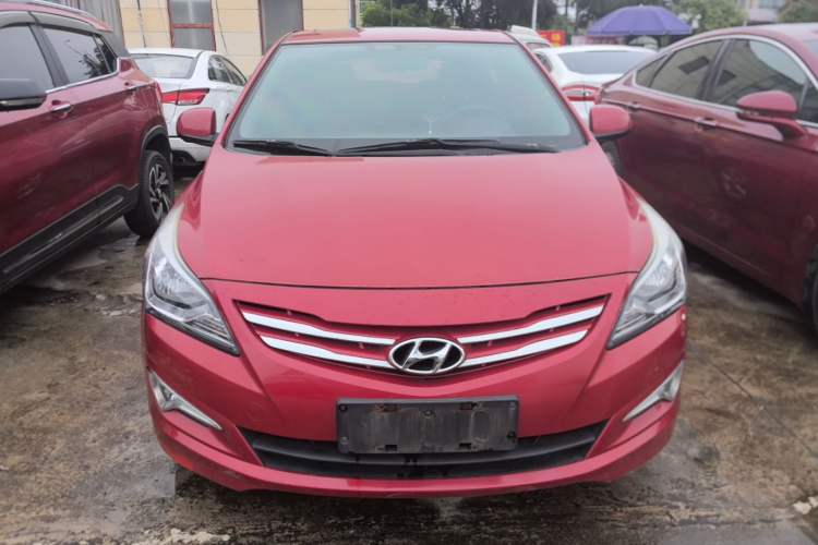 Used Hyundai Verna Ray 2014 1.4L Manual GLX Front
