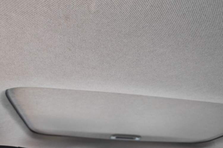 Used Hyundai Verna Ray 2014 1.4L Automatic GLX Headliner