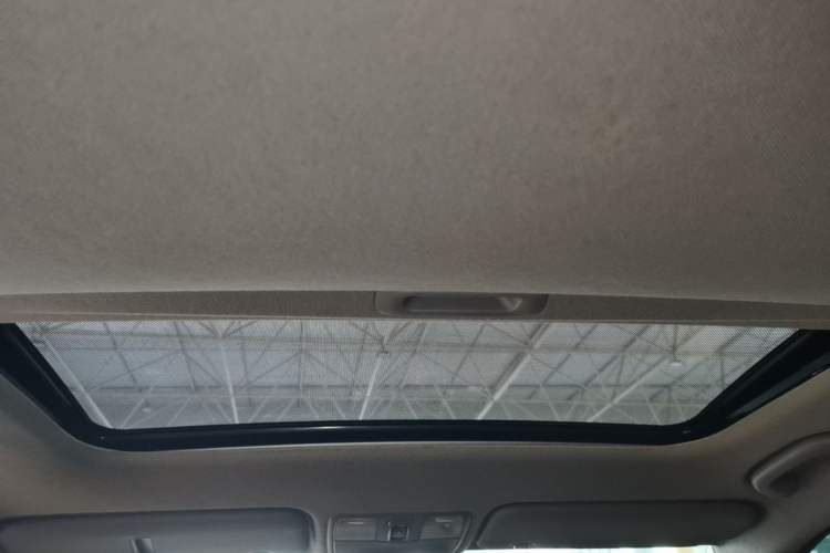 Used Hyundai Verna Ray 2014 1.4L Manual GLX Headliner