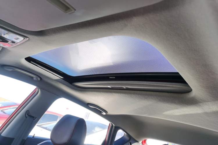 Used Hyundai Verna Ray 2014 1.4L Automatic GLX Headliner