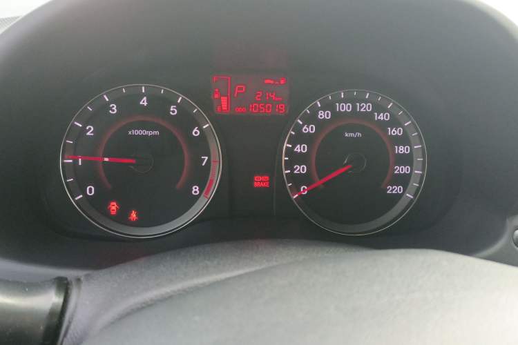 Used Hyundai Verna Ray 2014 1.4L Automatic GLX Instrument Cluster