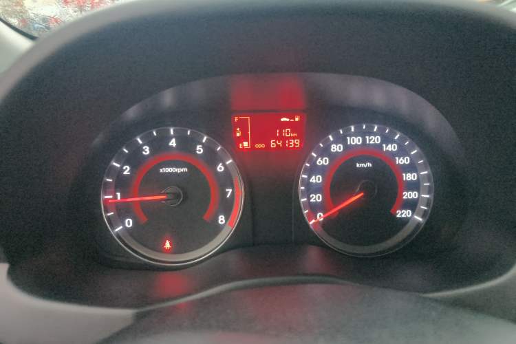 Used Hyundai Verna Ray 2014 1.4L Manual GLX Instrument Cluster