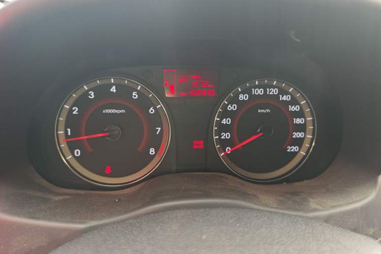 Used Hyundai Verna Ray 2014 1.4L Automatic GLX Instrument Cluster