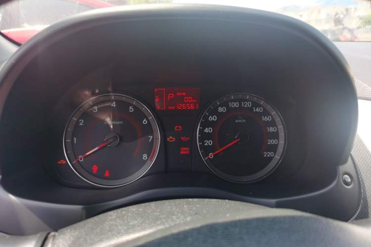 Used Hyundai Verna Ray 2014 1.4L Automatic GLX Instrument Cluster