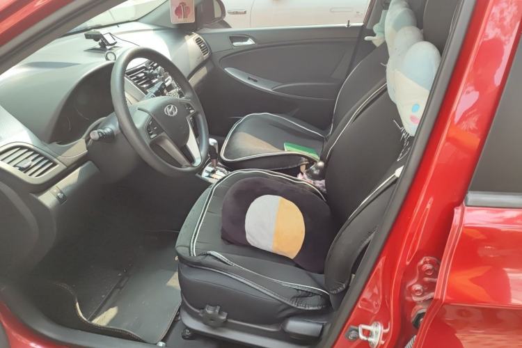 Used Hyundai Verna Ray 2014 1.6L Automatic TOP Left Front Seat