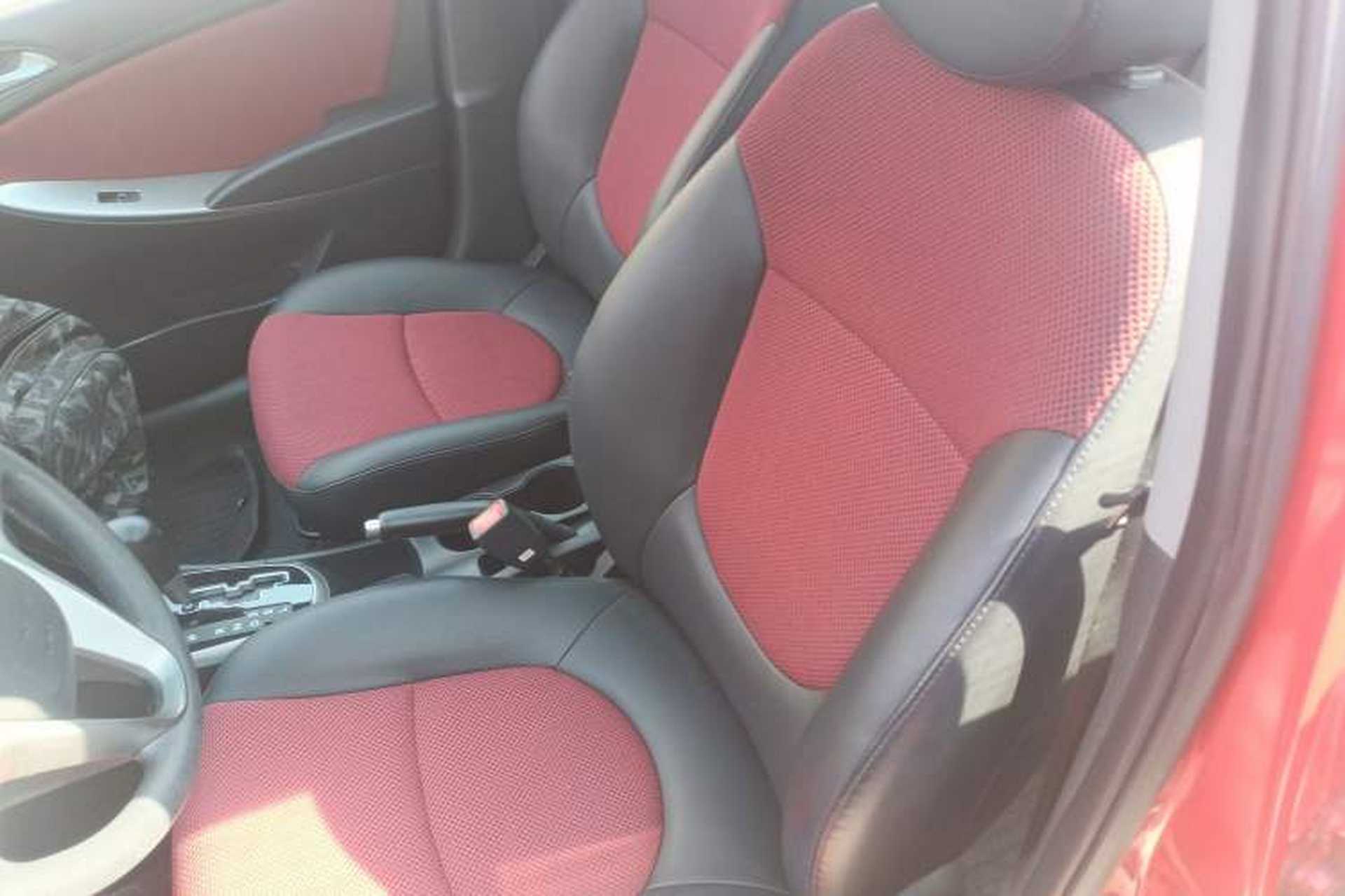 Used Hyundai Verna Ray 2014 1.4L Automatic GLX Left Front Seat