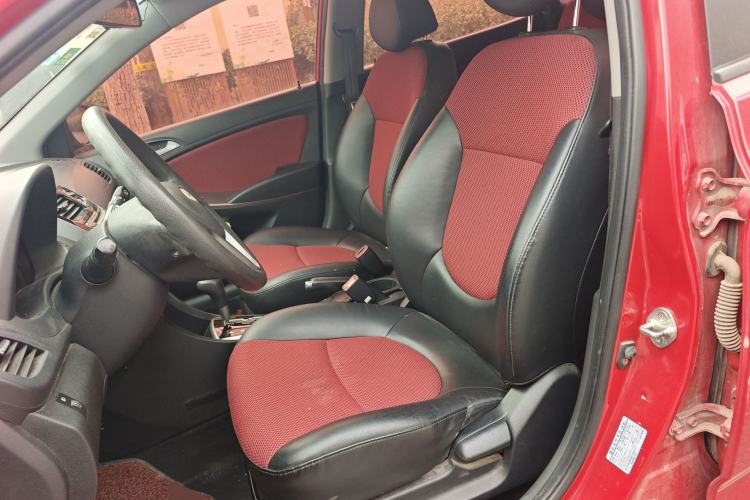 Used Hyundai Verna Ray 2014 1.4L Automatic GLX Left Front Seat